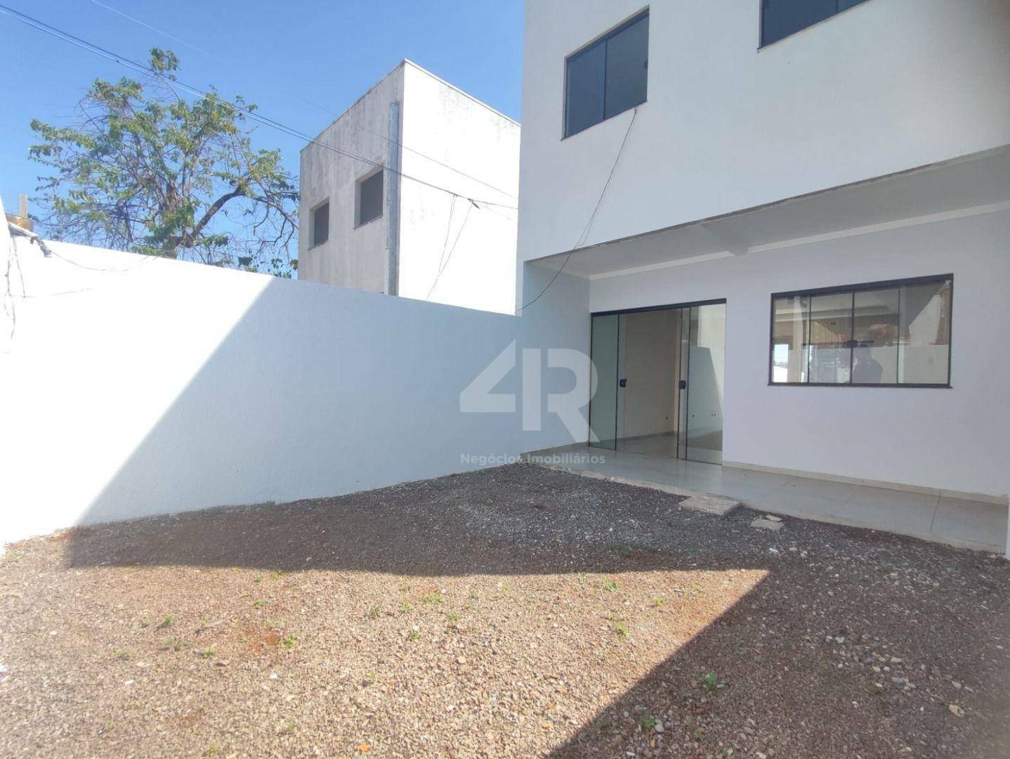 Sobrado à venda com 3 quartos, 90m² - Foto 13