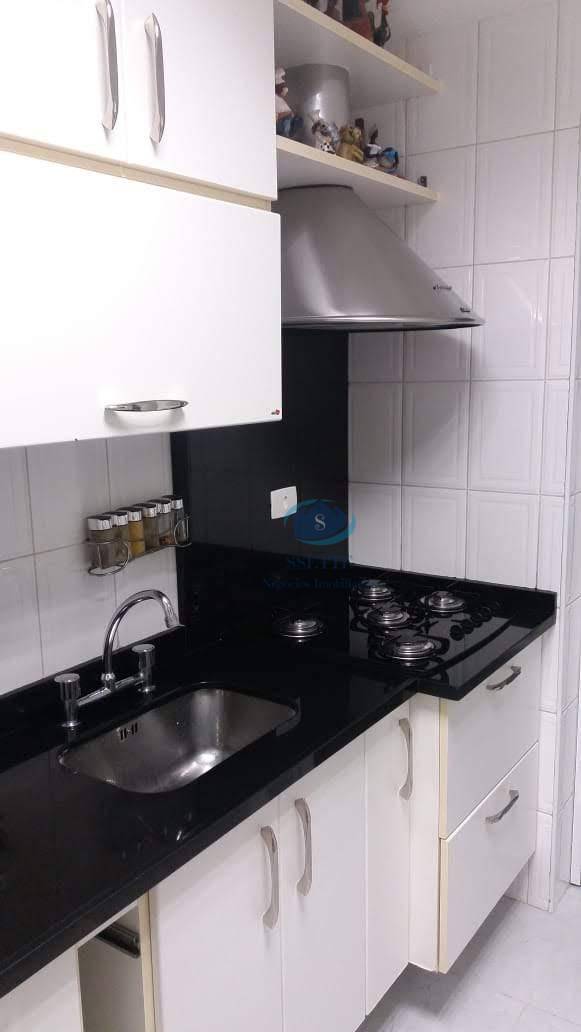 Apartamento à venda com 2 quartos, 60m² - Foto 9