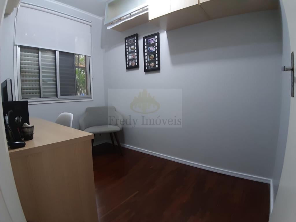 Apartamento à venda com 3 quartos, 70m² - Foto 4