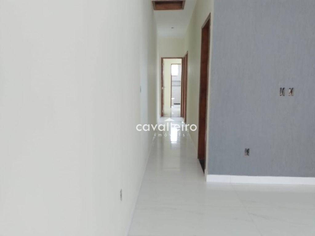 Casa à venda com 3 quartos, 112m² - Foto 14