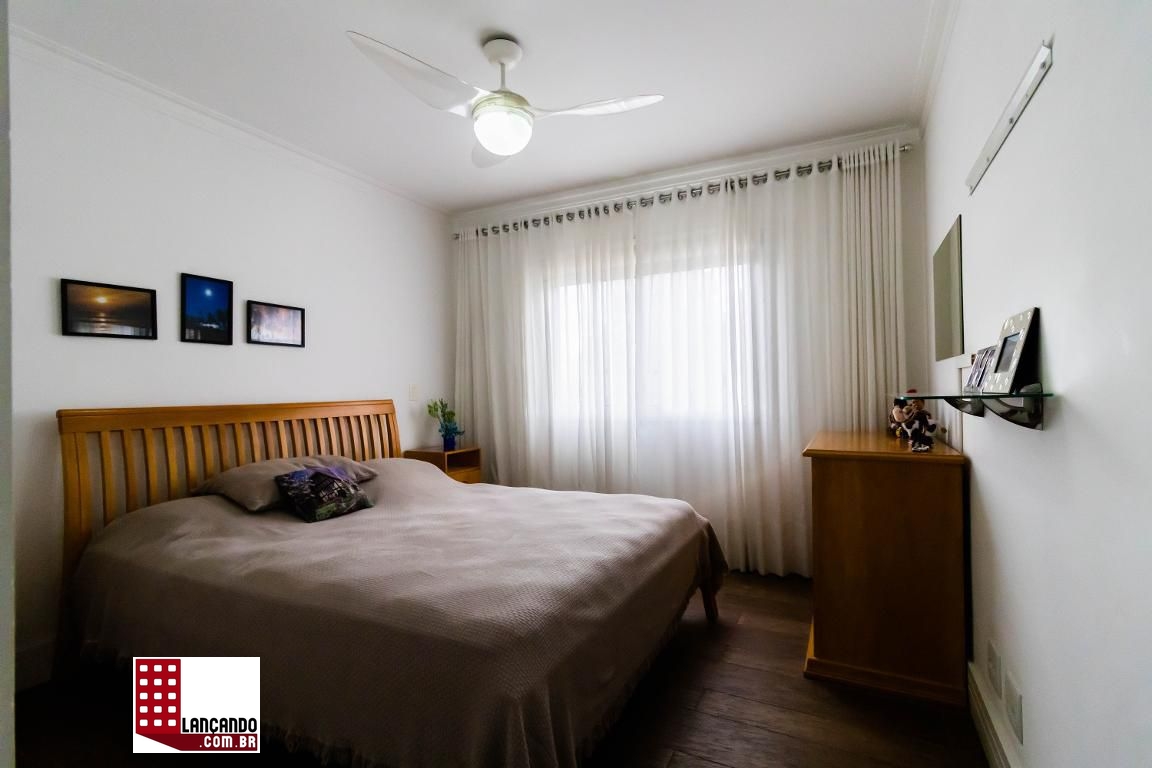 Apartamento à venda com 3 quartos, 164m² - Foto 2