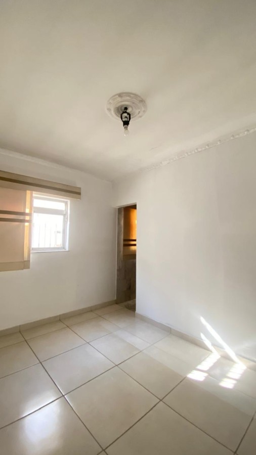 Casa para alugar com 4 quartos, 437m² - Foto 12