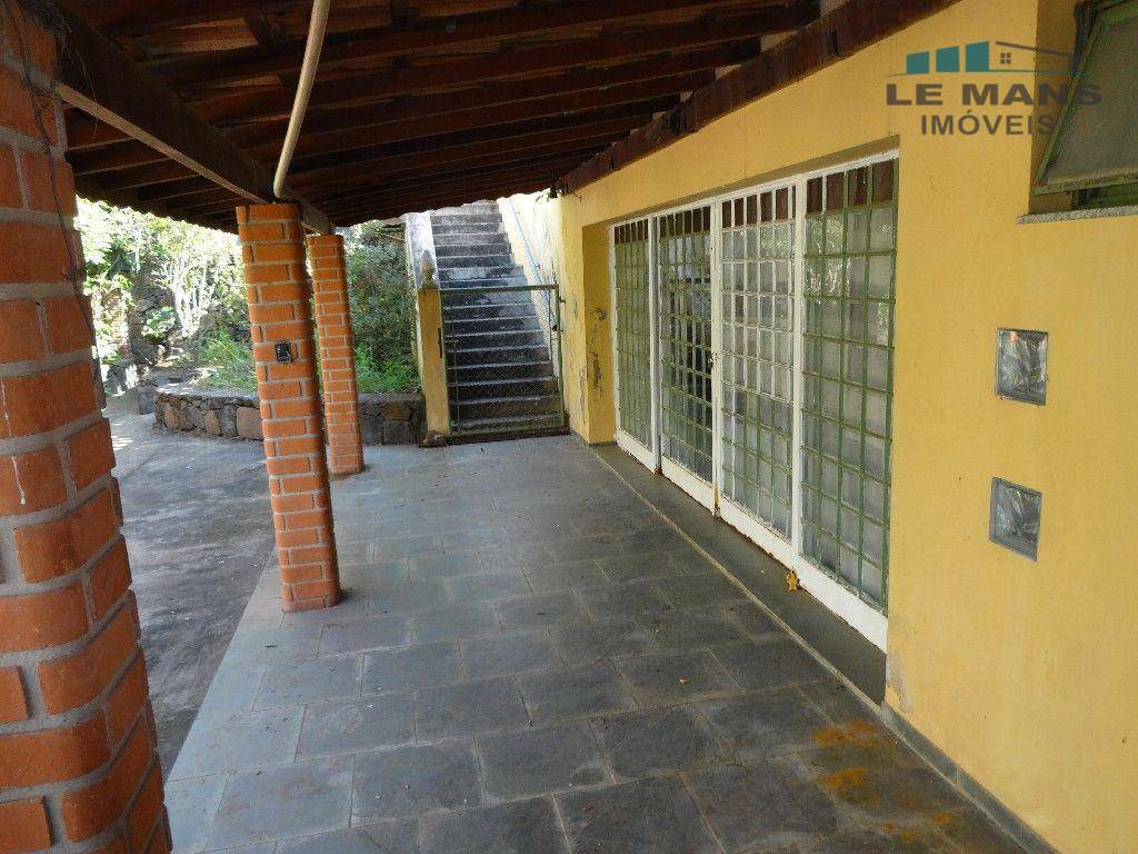 Chácara à venda com 2 quartos, 200m² - Foto 27