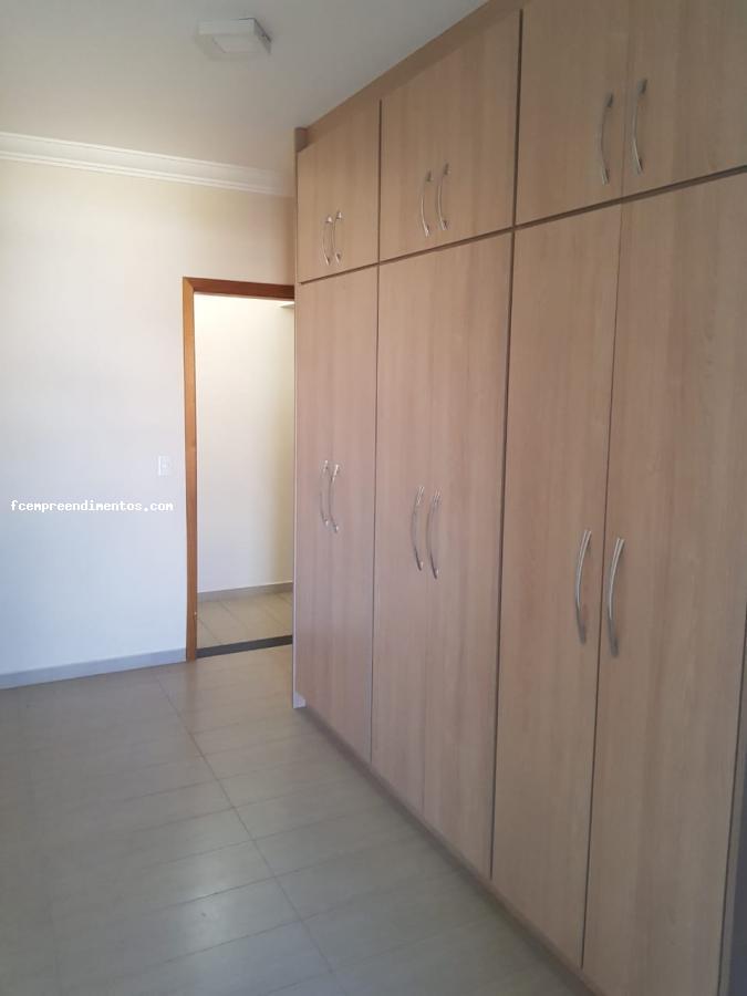 Sobrado à venda com 3 quartos, 250m² - Foto 8