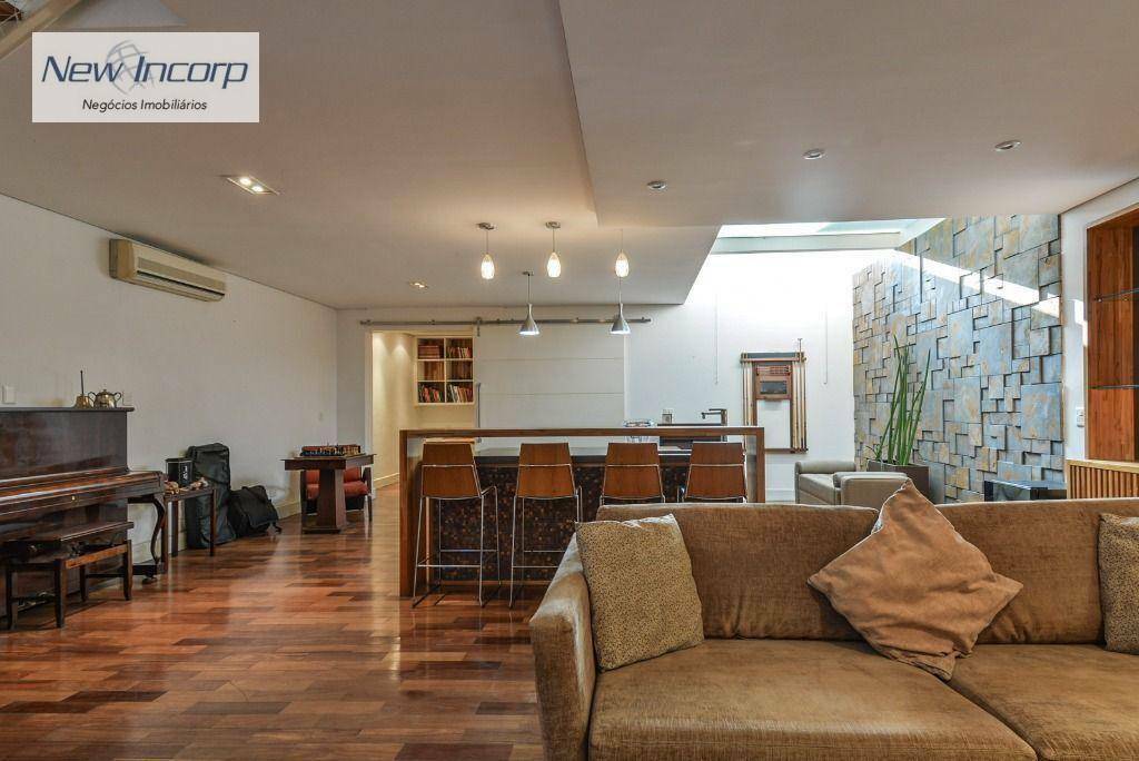 Sobrado à venda com 4 quartos, 375m² - Foto 65