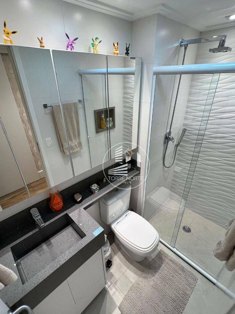 Apartamento à venda com 2 quartos, 82m² - Foto 17