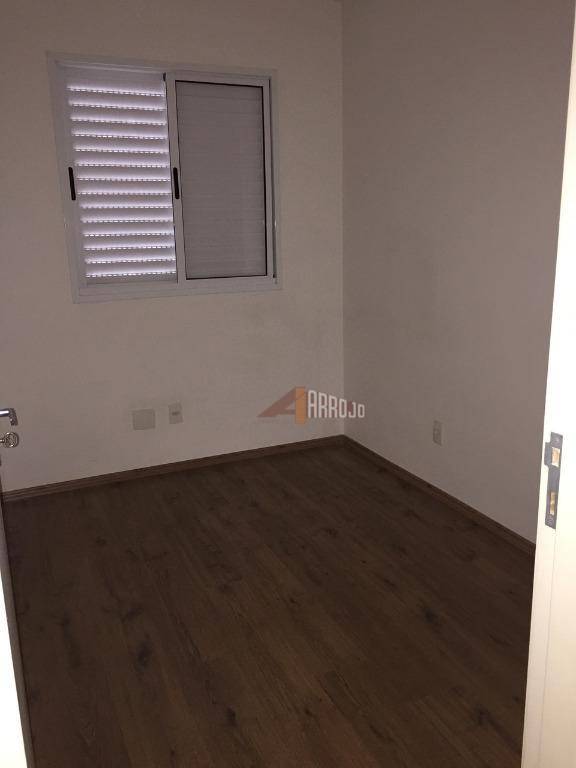 Apartamento à venda com 3 quartos, 62m² - Foto 15