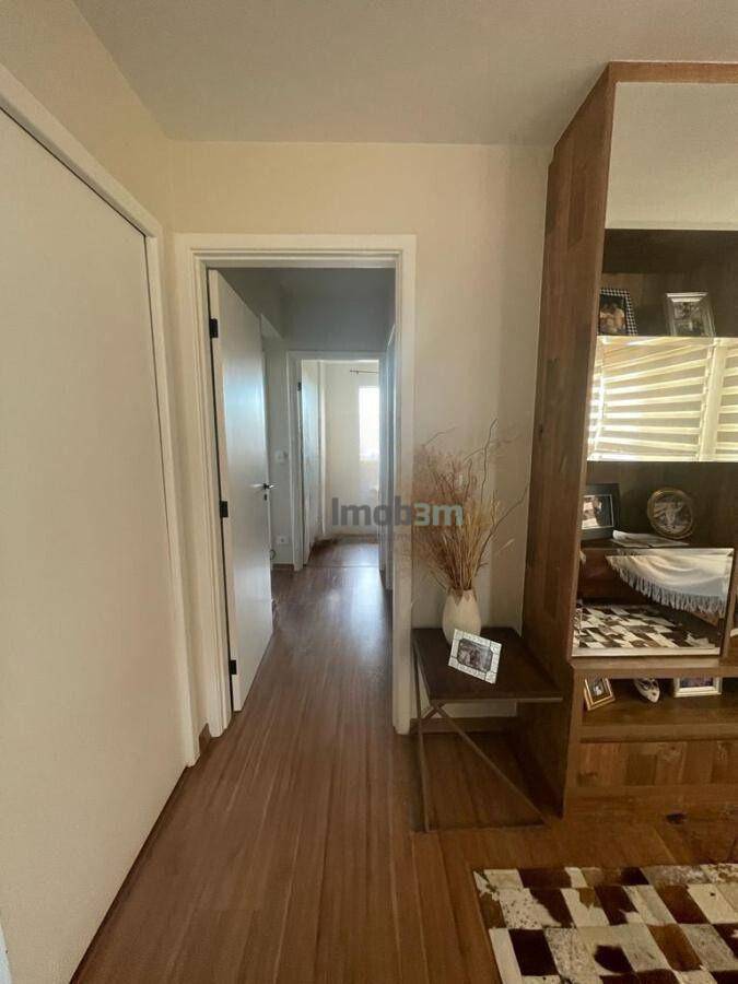 Apartamento à venda com 3 quartos, 124m² - Foto 13