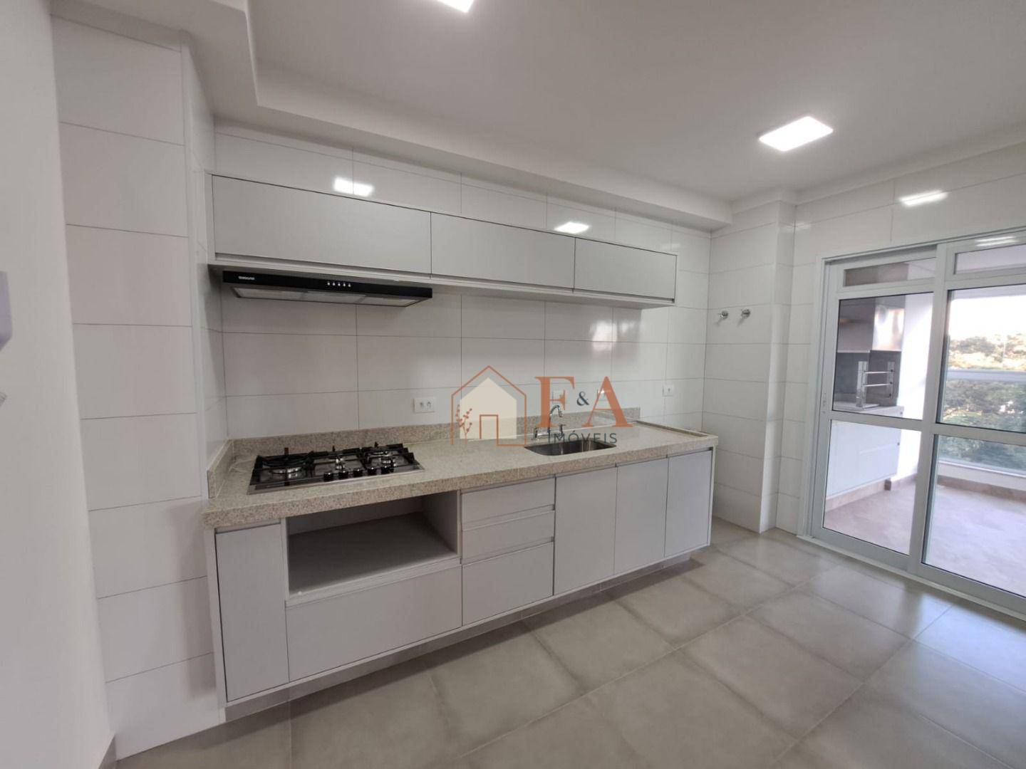 Apartamento à venda com 3 quartos, 140m² - Foto 10