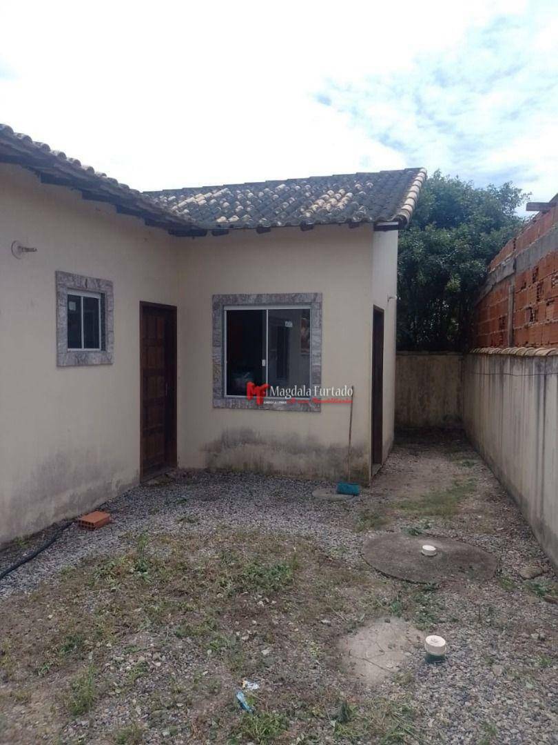 Casa à venda com 1 quarto, 41m² - Foto 1