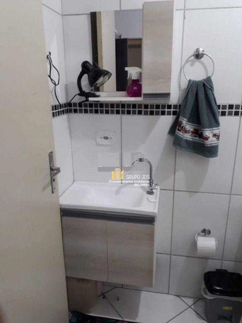 Apartamento à venda com 2 quartos, 61m² - Foto 12