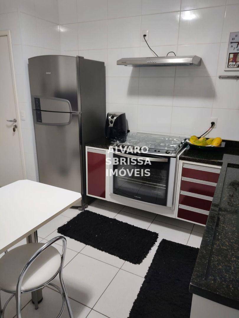 Apartamento à venda com 3 quartos, 134m² - Foto 8