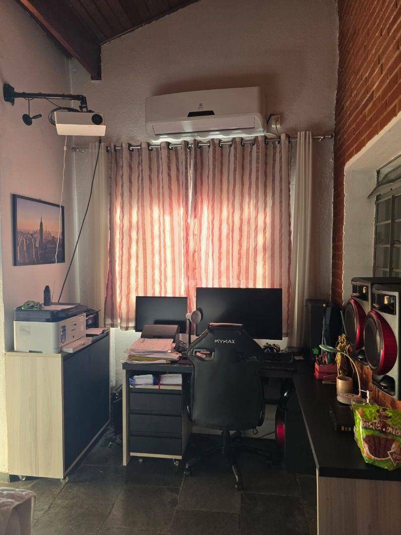 Casa à venda com 2 quartos, 140m² - Foto 6