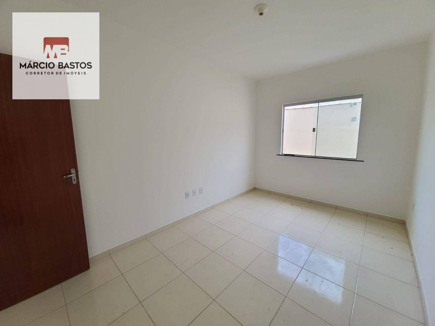 Casa à venda com 2 quartos, 180M2 - Foto 15