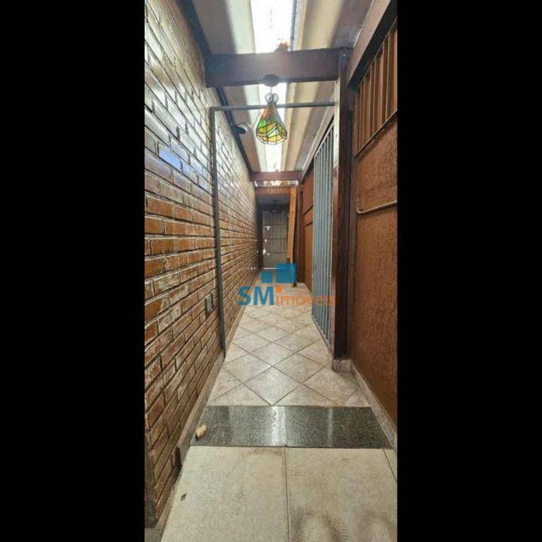 Sobrado à venda com 4 quartos, 200m² - Foto 14