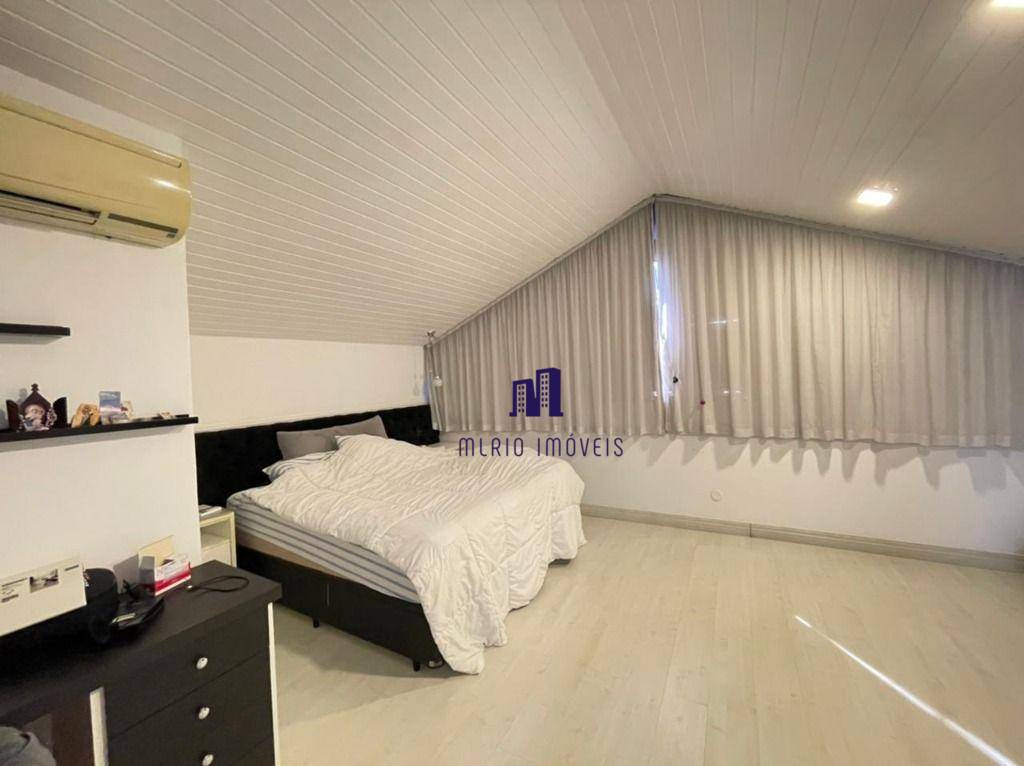 Casa de Condomínio à venda com 4 quartos, 200m² - Foto 15