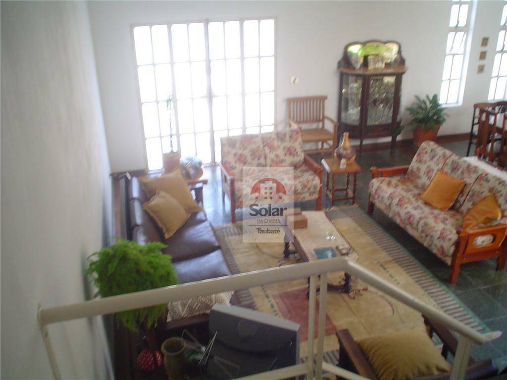 Casa à venda com 3 quartos, 300m² - Foto 12