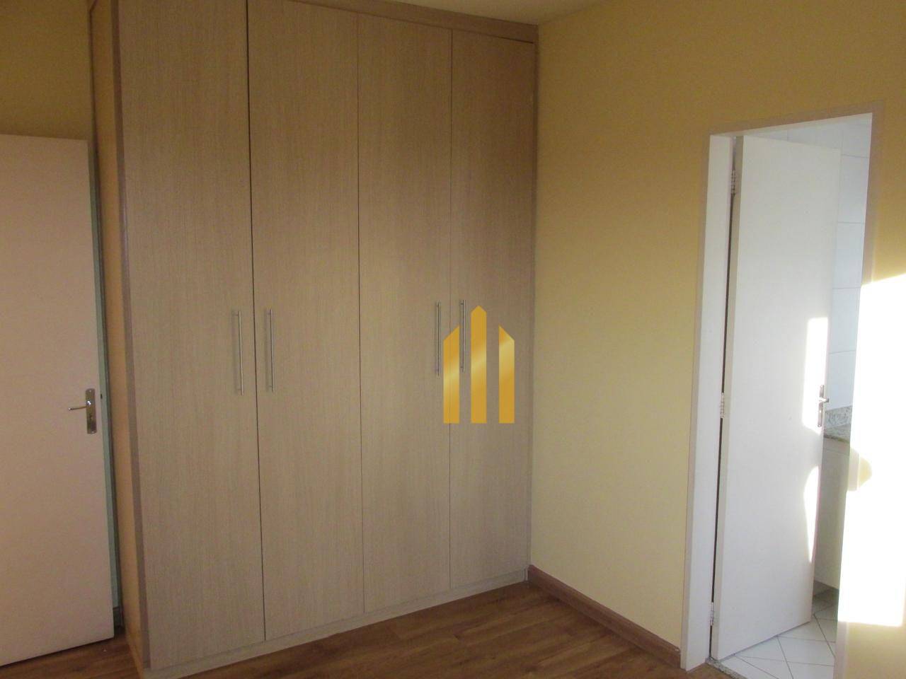 Apartamento para alugar com 2 quartos, 68m² - Foto 9