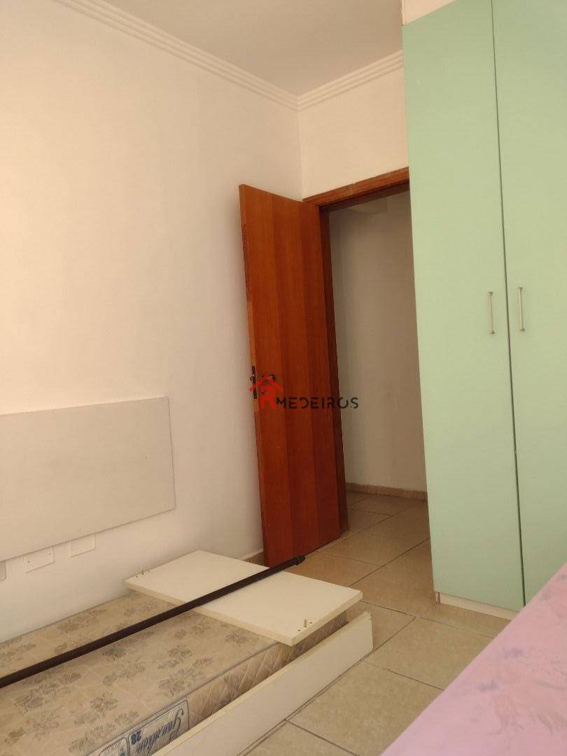 Apartamento à venda com 3 quartos, 85m² - Foto 11