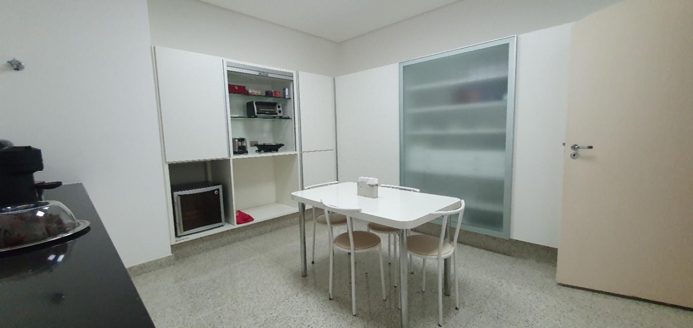 Apartamento à venda com 4 quartos, 370m² - Foto 9