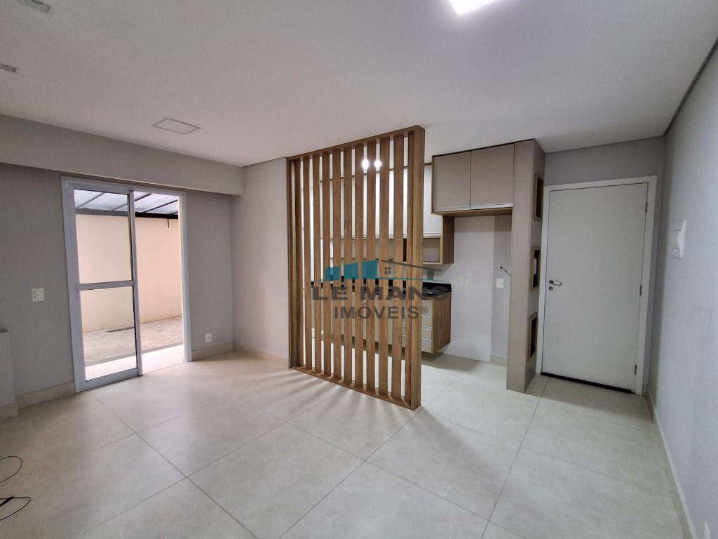 Apartamento à venda com 2 quartos, 55m² - Foto 1