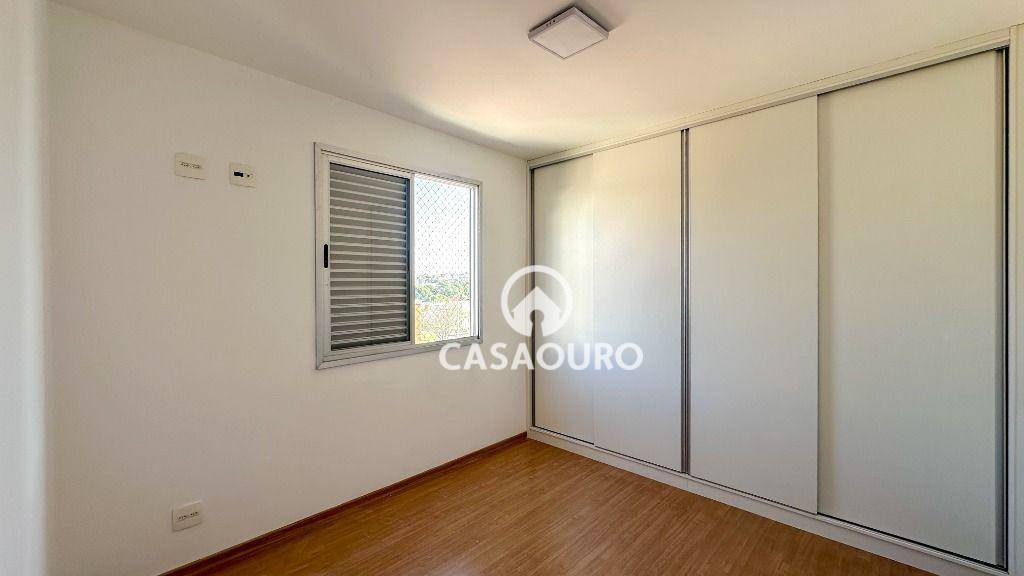 Apartamento à venda com 2 quartos, 102m² - Foto 11