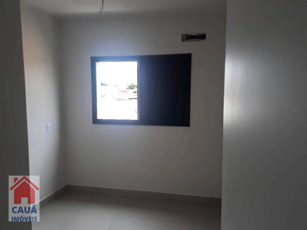 Apartamento à venda com 2 quartos, 58m² - Foto 2