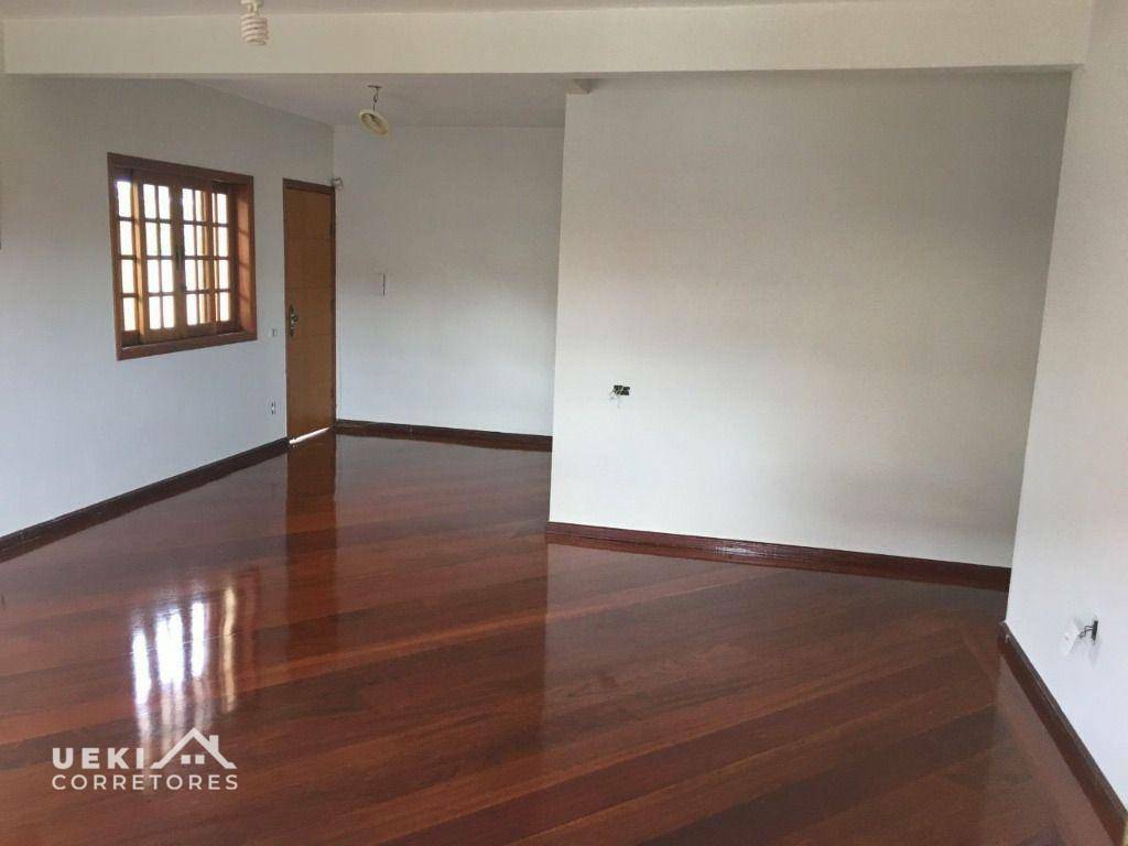 Casa à venda com 3 quartos, 300m² - Foto 5