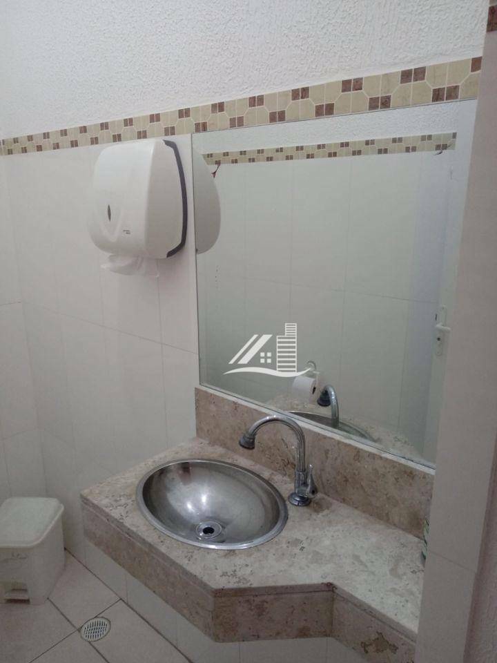 Apartamento à venda com 2 quartos, 67m² - Foto 18