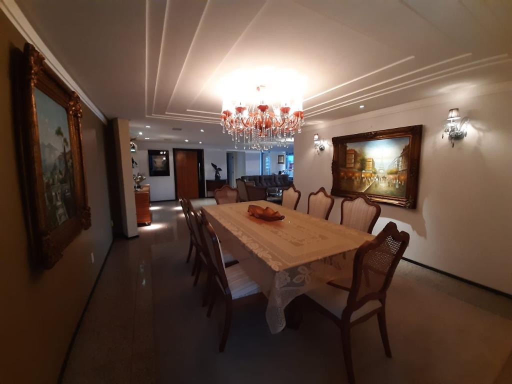 Apartamento à venda com 4 quartos, 320m² - Foto 16