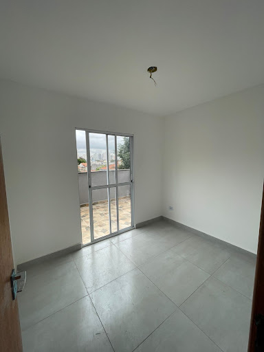 Apartamento à venda com 2 quartos, 45m² - Foto 1