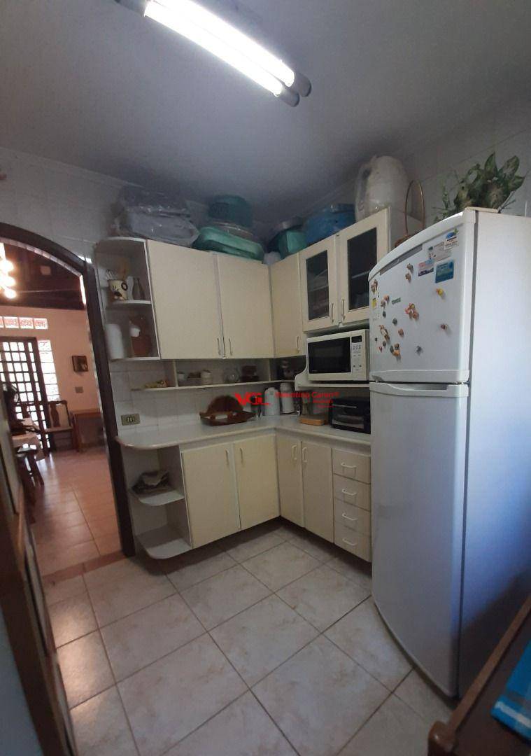 Sítio à venda com 3 quartos, 600m² - Foto 10