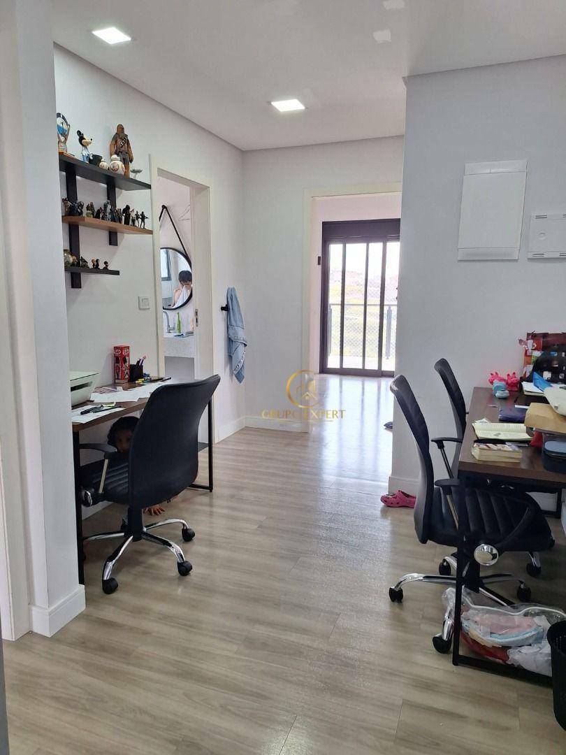 Sobrado à venda com 4 quartos, 270m² - Foto 11