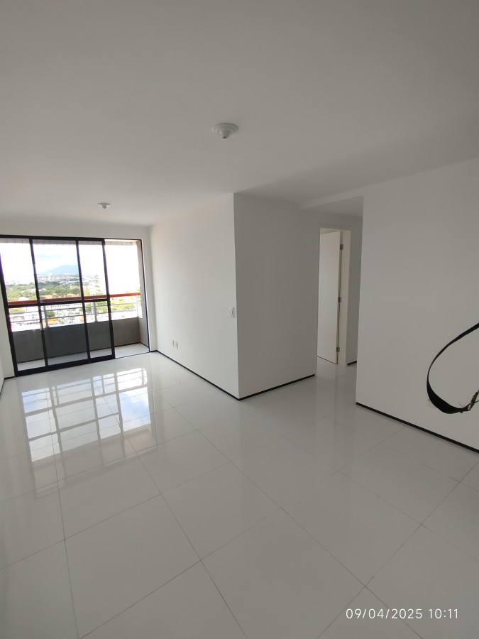 Apartamento para alugar com 3 quartos, 75m² - Foto 10