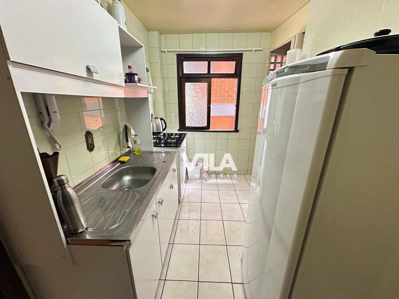 Apartamento à venda com 2 quartos, 42m² - Foto 13