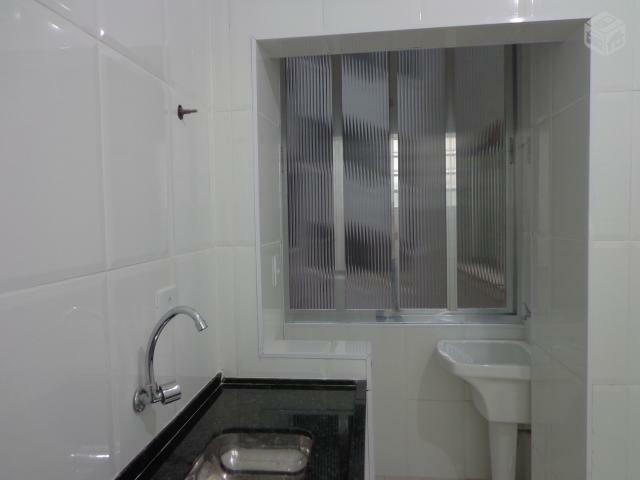 Apartamento à venda com 2 quartos, 65m² - Foto 7