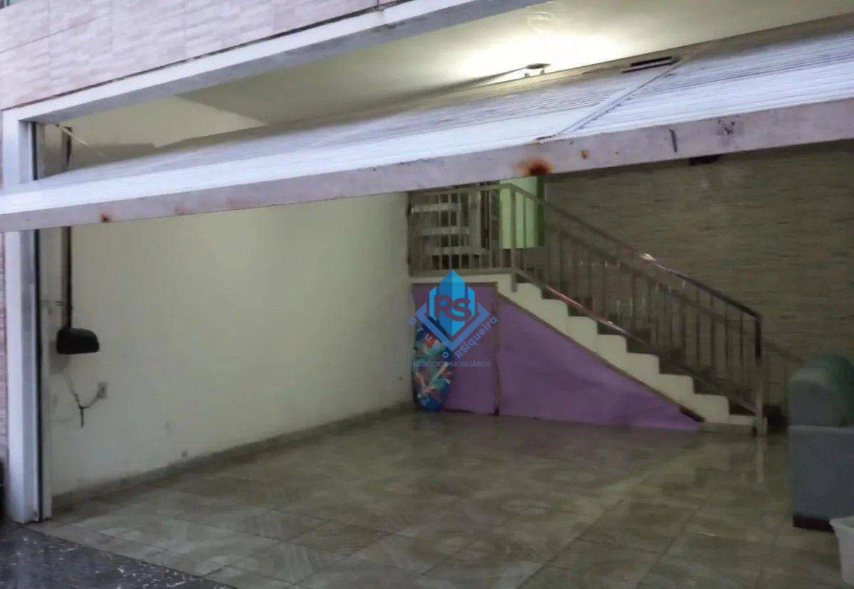 Sobrado à venda com 3 quartos, 220m² - Foto 28