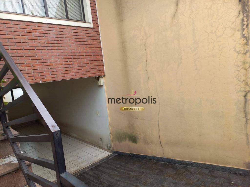 Sobrado à venda com 3 quartos, 238m² - Foto 13