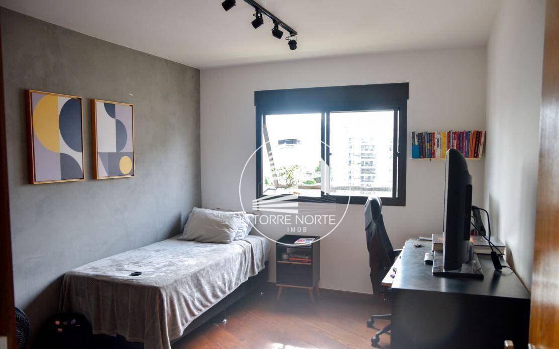 Apartamento à venda com 4 quartos, 191m² - Foto 14