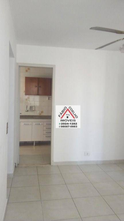 Apartamento à venda com 2 quartos, 56m² - Foto 1