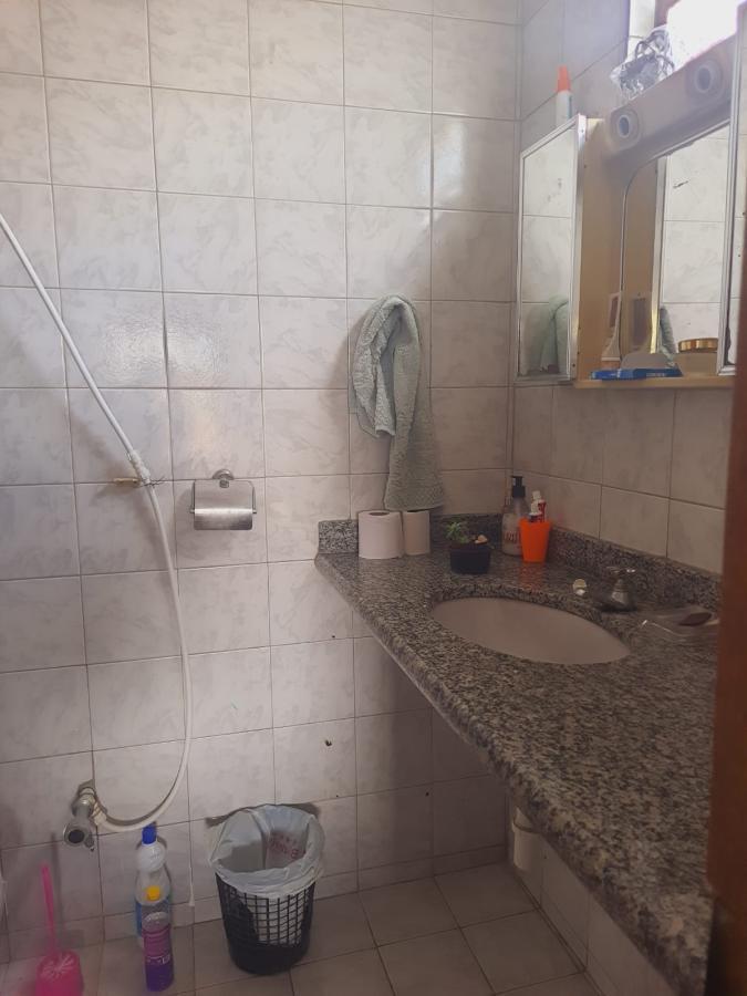 Casa à venda com 4 quartos, 200m² - Foto 25