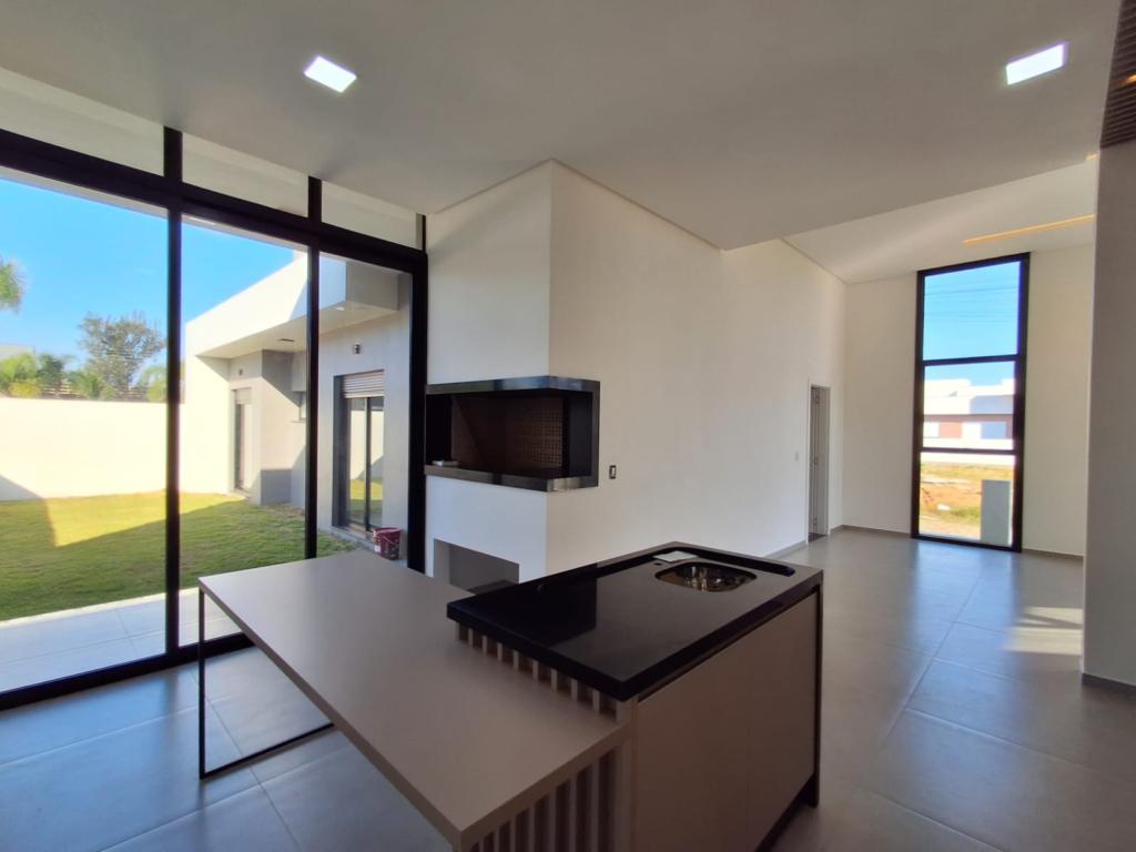 Casa à venda com 3 quartos, 174m² - Foto 11