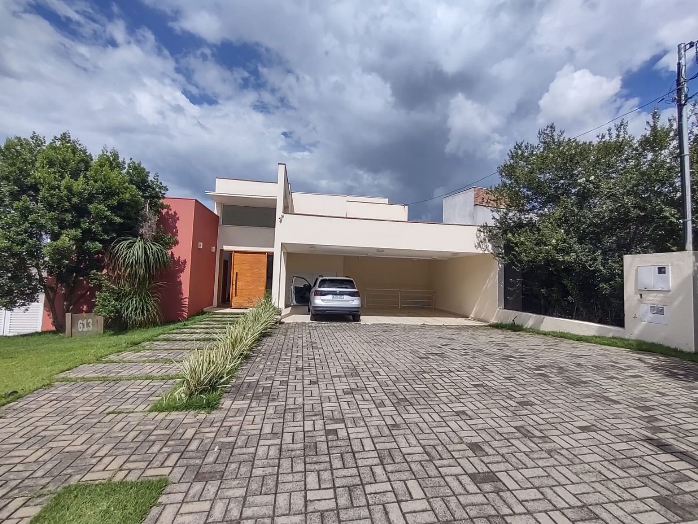 Casa à venda com 4 quartos, 470m² - Foto 2