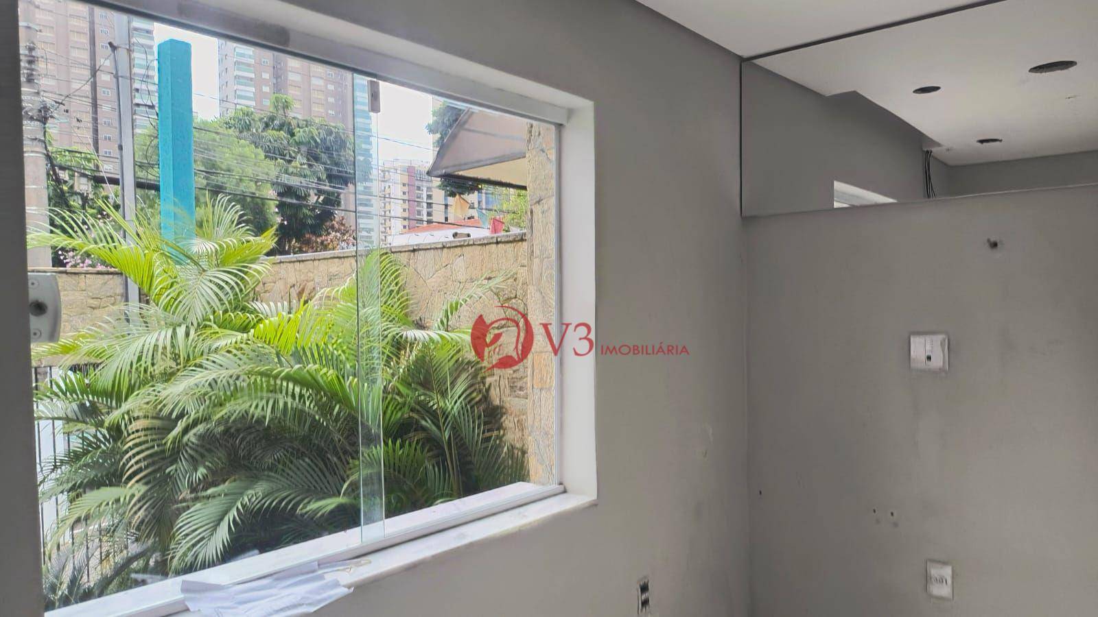 Casa para alugar com 4 quartos, 270m² - Foto 9