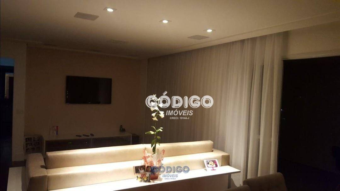 Apartamento à venda com 3 quartos, 168m² - Foto 3