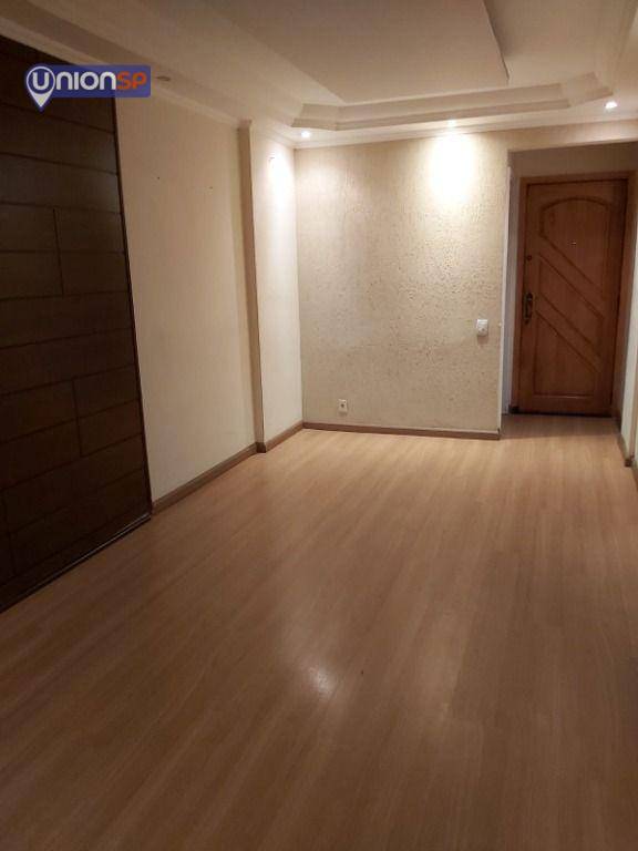 Apartamento à venda com 2 quartos, 58m² - Foto 3