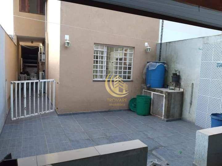 Sobrado à venda com 3 quartos, 118m² - Foto 2