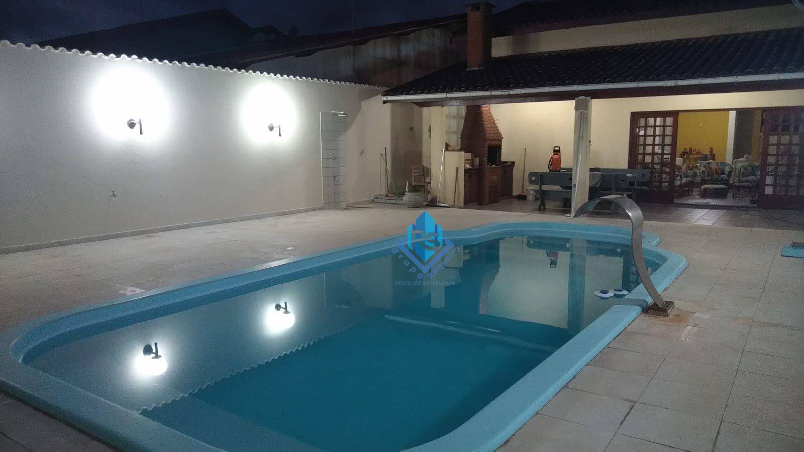 Sobrado à venda com 5 quartos, 224m² - Foto 42