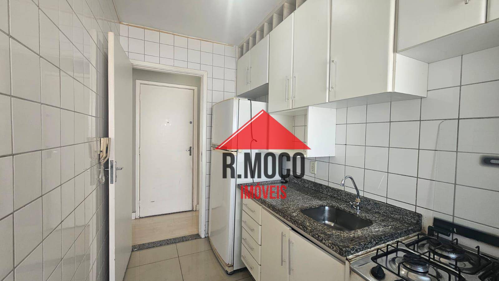 Apartamento à venda com 3 quartos, 60m² - Foto 32