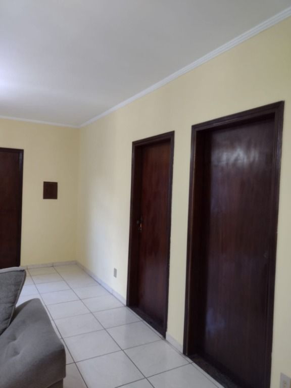 Sobrado à venda com 6 quartos, 140m² - Foto 17